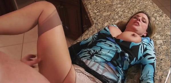  MOM FUCKS HER STEP SON AND BEGS FOR CREAMPIE - WEBCAMHOTMODELS.COM